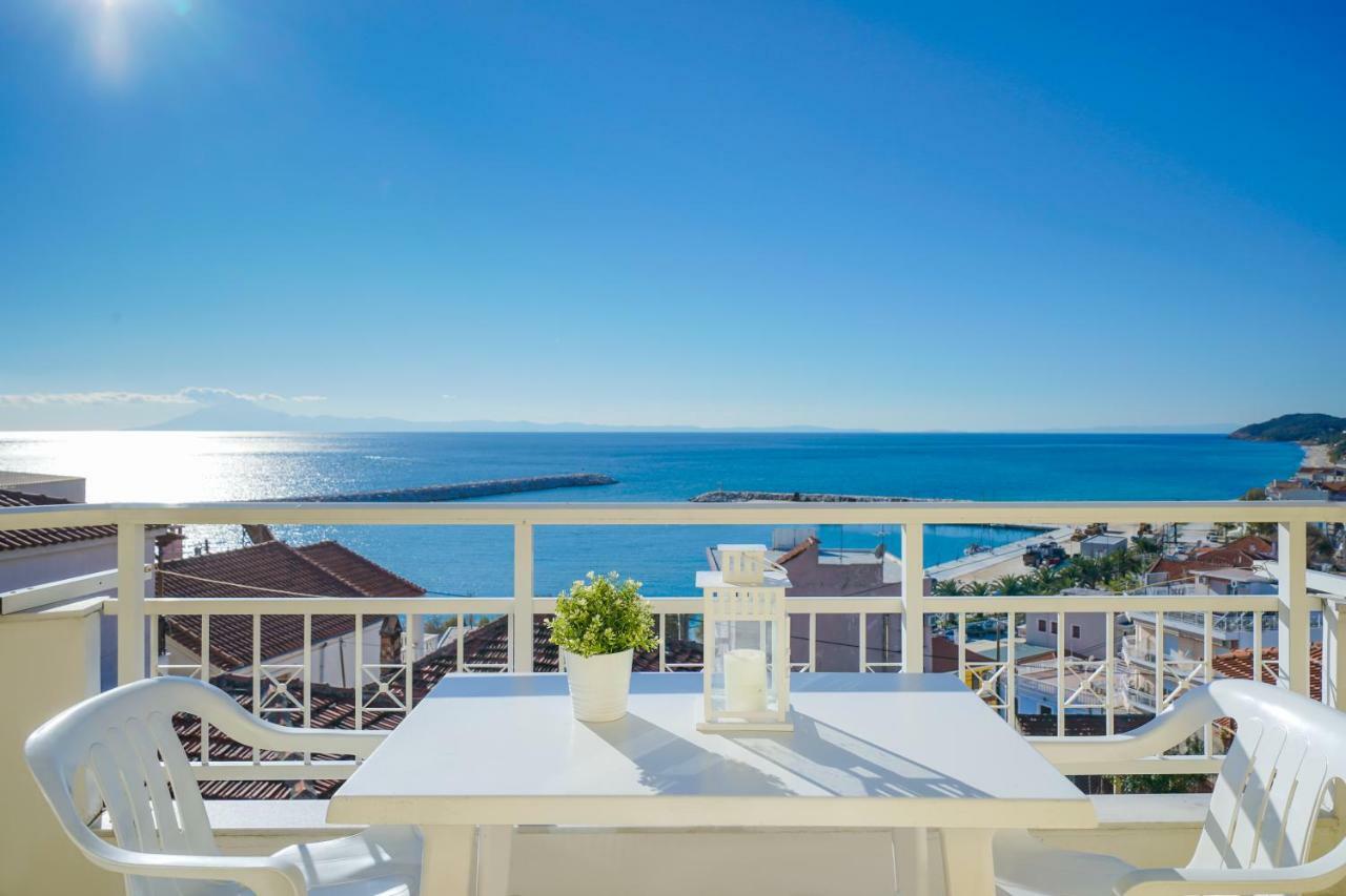 Villa Margarita يميناريا المظهر الخارجي الصورة